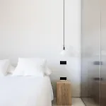 아파트 Home2book Design In Cruz Center *