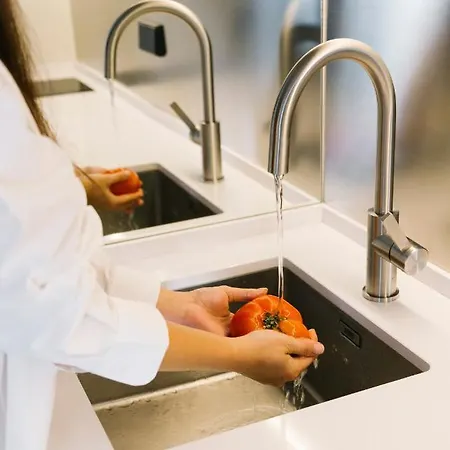 Home2book Design In Cruz Center דירה *